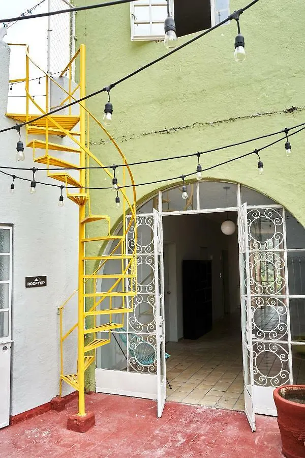 Hostal Americana Guadalajara 0*,