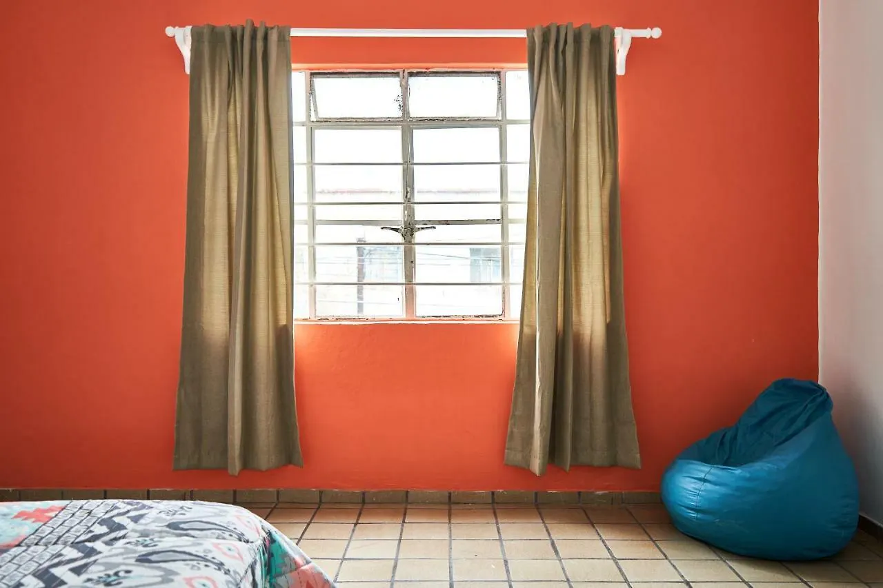 Hostal Americana Guadalajara 0*,  México